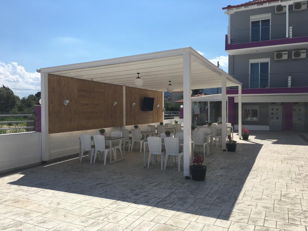 弗拉斯纳Philoxenia Evgenia公寓式酒店 外观 照片